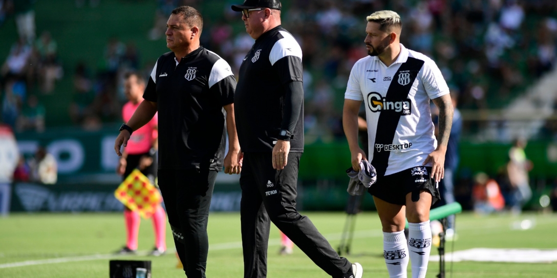 À beira do rebaixamento, Marcelo Fernandes diz que Ponte vai lutar até a última rodada