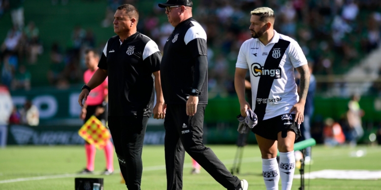 À beira do rebaixamento, Marcelo Fernandes diz que Ponte vai lutar até a última rodada