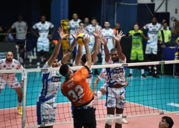 Vôlei Renata estreia com vitória por 3 a 0 no Sul-Americano