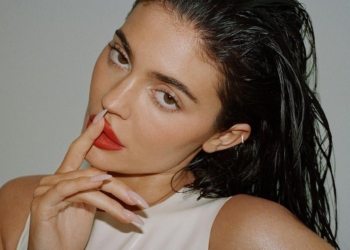 Milky Nails são o novo luxo minimalista da temporada – por Daniela Nucci