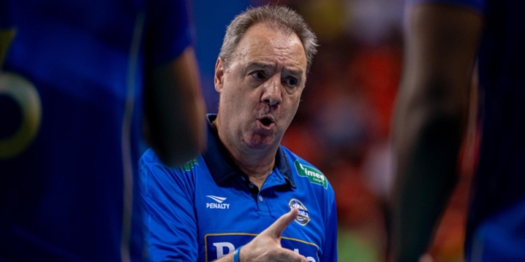 Vôlei Renata enfrenta o Joinville, neste sábado à noite, no Taquaral, pela Superliga