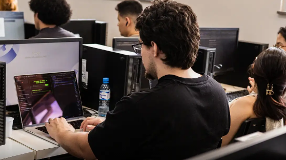 Programa Hackers do Bem abre 25 mil vagas para formação em cibersegurança