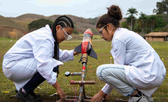 Começam inscrições para olimpíadas de Astronomia e de Foguetes