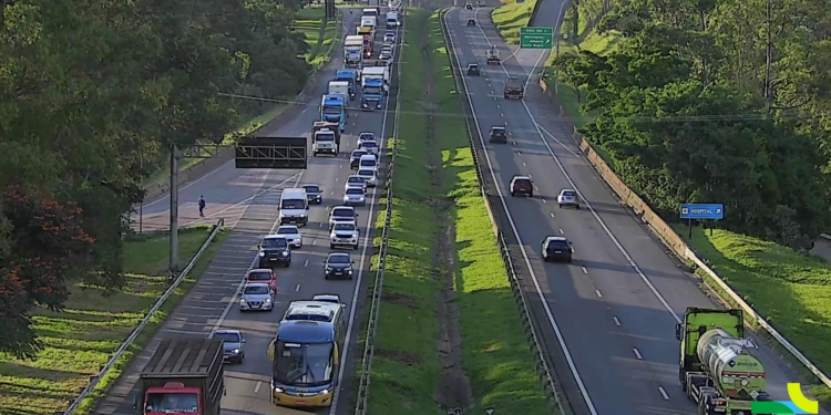 Corredor Dom Pedro registra passagem de 320 mil veículos nas primeiras 12h do sábado de carnaval
