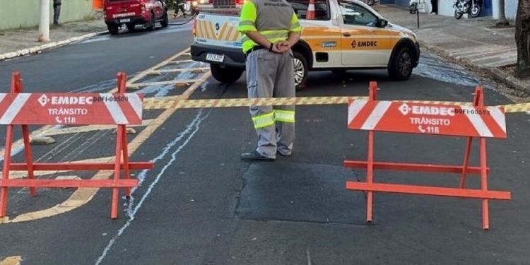 Trecho da Rua Duque de Caxias terá bloqueio nesta quarta-feira