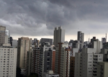 Defesa Civil do Estado alerta para risco de temporais nesta quinta-feira (19)
