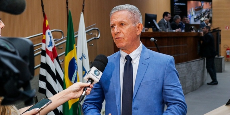 Vereador propõe que Diploma de Mérito Gastronômico da Câmara passe a ter o nome de Fernando Kassab