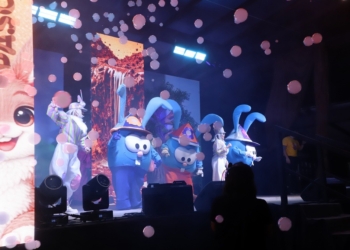 Show Encantado da Páscoa encanta público e reúne 2.000 pessoas no Carlos Lourenço