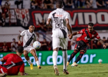 Ponte Preta perde do Atlético-GO e diz adeus à Copa do Brasil