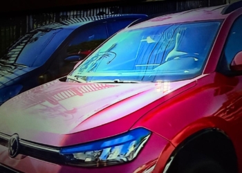 Influenciador autuado por rachas a 283 km/h é preso e tem carros apreendidos em Campinas