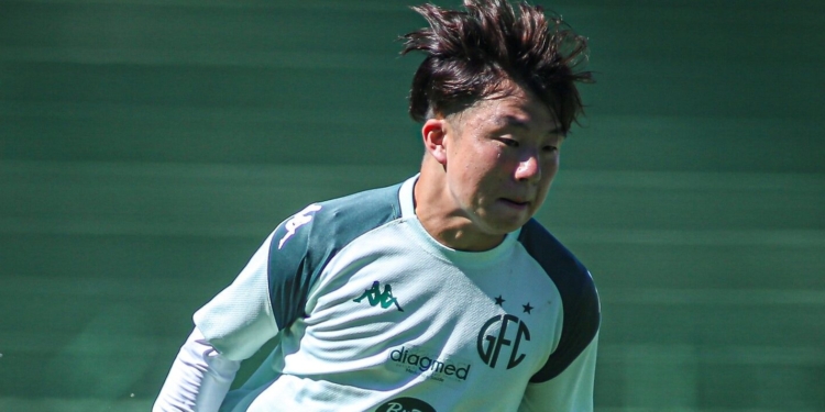 Ralf fica e Ryuta sai: Guarani ajusta elenco antes da estreia na Série C