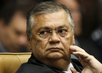 Dino acaba com a aposentadoria compulsória como ‘punição’ a juízes