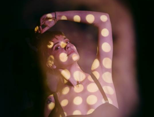 Francesa Camille Bertault se apresenta em Campinas