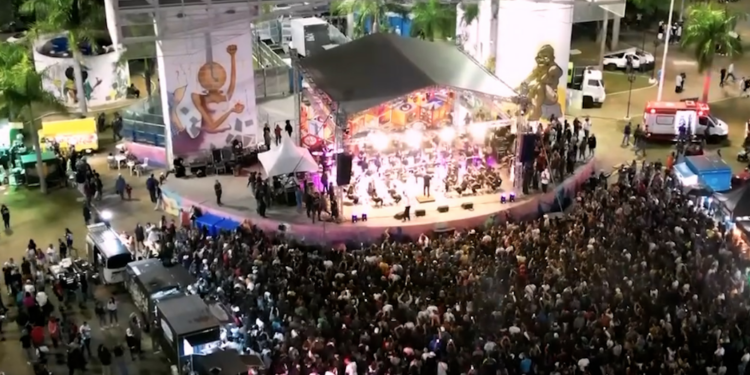 Festival Vozes da MPB em Hortolândia tem shows e food park com gastronomia variada