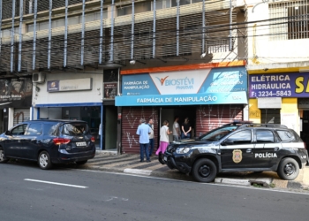 Vigilância Sanitária interdita farmácia de manipulação clandestina no Cambuí
