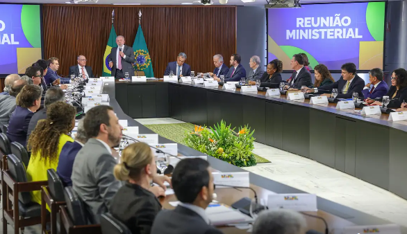 Lula confirma Alckmin como vice em chapa