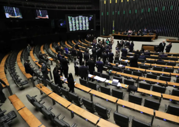 PGR pede ao STF condenação de deputados do PL por desvio de emendas