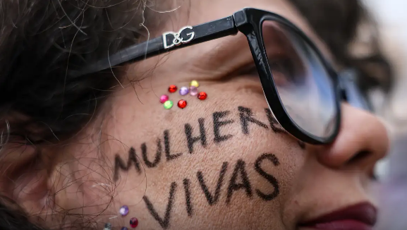 Senado vai premiar instituições que combatem violência contra a mulher