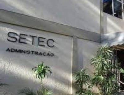 Justiça suspende reajuste de 59% do salário do presidente da Setec