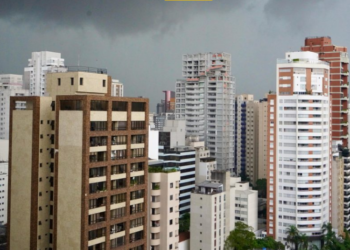 Defesa Civil do Estado mantém alerta para chuvas intensas até quarta-feira