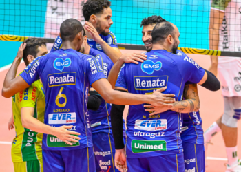 Vôlei Renata vence Goiás e carimba vaga na final da Copa Brasil
