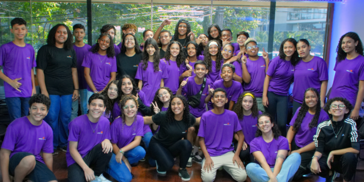 Comunicação Não Violenta é tema de oficina gratuita da Fundação Educar