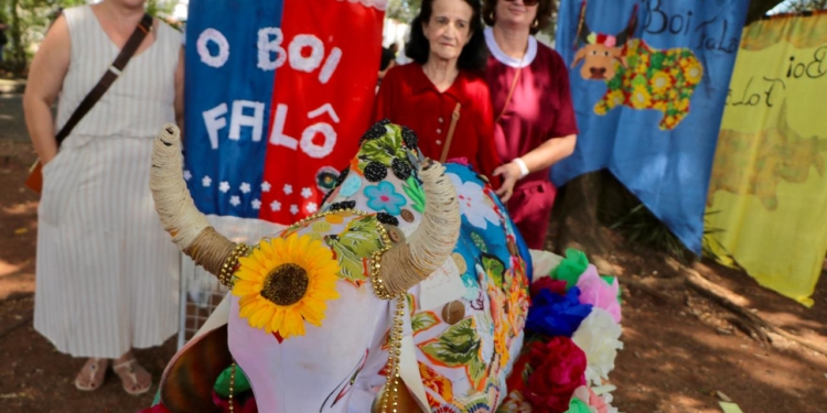 Festa do Boi Falô distribui 2 mil pratos de macarrão em Barão Geraldo