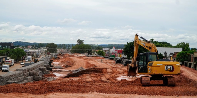 Tarcísio encerra agenda em Campinas com entrega de obra da Rodovia Miguel Melhado