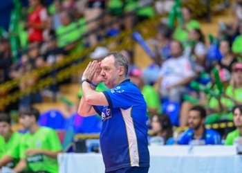Vôlei Renata abre playoffs da Superliga contra Monte Carmelo neste sábado