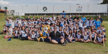 Projeto social leva aulas de flag football a crianças e adolescentes de Campinas