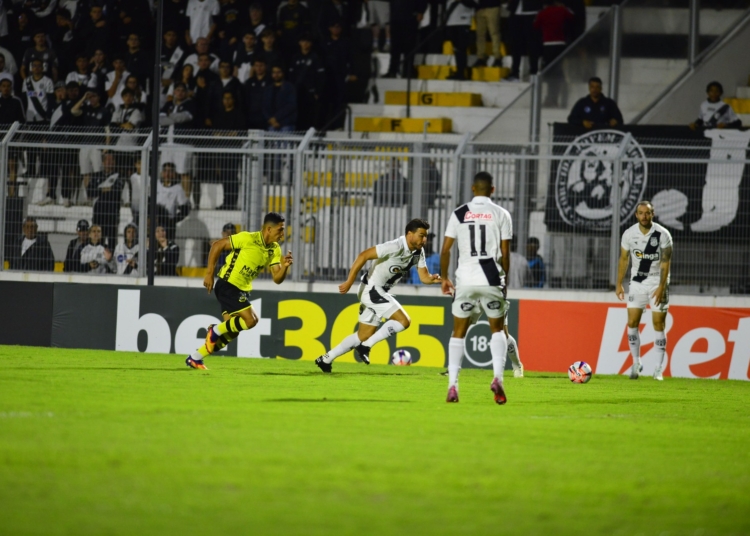 Ponte Preta desafia tabu diante do São Bernardo no domingo