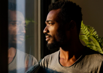 Artigo: A relatividade de um fim absoluto – por  Joaquim   Z.   Motta 