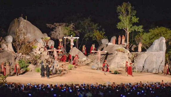 Paixão de Cristo de Nova Jerusalém tem encenações até domingo