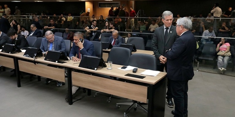 Câmara aprova prorrogação por dois anos dos contratos de concessão do transporte público