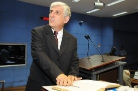 Morre o ex-vereador Carlos Signorelli, aos 77 anos; ele presidiu a Câmara nos anos 2000