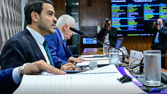 Indicado ao STF, Jorge Messias é sabatinado no Senado