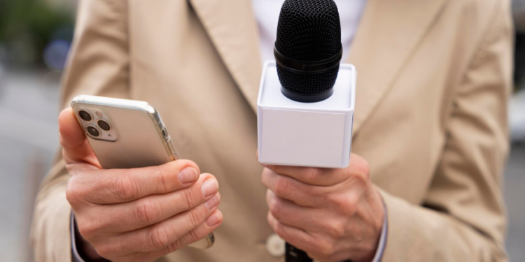 A mídia como formadora de consciência – por Luis Norberto Pascoal