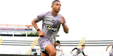 Vetado pelo departamento médico, David Braz desfalca a Ponte Preta contra o Avaí