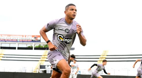 Vetado pelo departamento médico, David Braz desfalca a Ponte Preta contra o Avaí