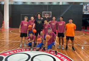 Olimpíadas Especiais Brasil recebem Anderson Varejão em Campinas