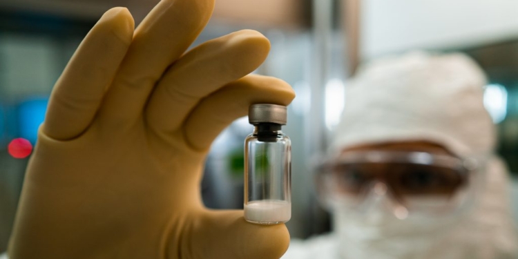Anvisa autoriza produção nacional da vacina da chikungunya pelo Instituto Butantan