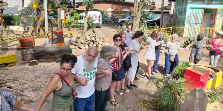 Praça do Coco: Prefeitura diz que árvores serão substituídas por dois jequitibás