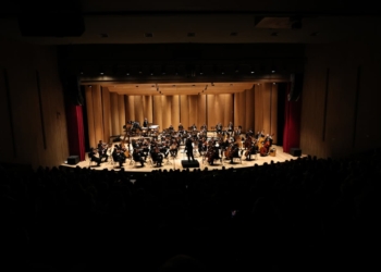 Academia Campinense de Letras celebra 70 anos com espetáculo da Sinfônica e teatro lotado
