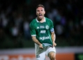 Com gol de Willian Farias no fim, Guarani vence o Santa Cruz no Brinco