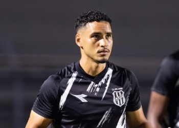 André Lima desabafa sobre salários atrasados na Ponte: ‘não vou mentir, é difícil’