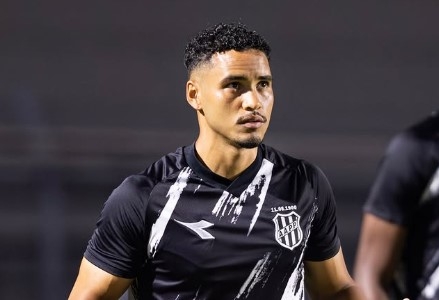 André Lima desabafa sobre salários atrasados na Ponte: ‘não vou mentir, é difícil’