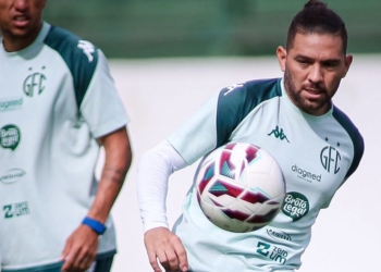 Com chance de assumir a liderança, Guarani joga pela terceira vitória seguida