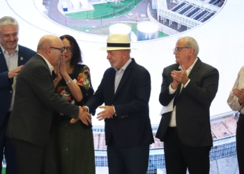 Dário pede supercomputador para Campinas durante visita de Lula