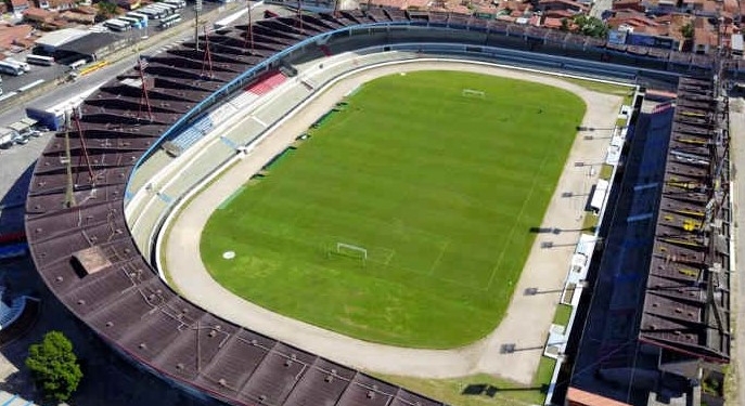 Na última visita ao Rei Pelé pela Série B, Ponte venceu o CRB com gol no fim e encerrou jejum