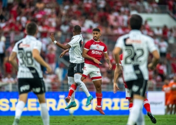 Ponte Preta leva virada do CRB em Maceió e perde o 4º jogo seguido